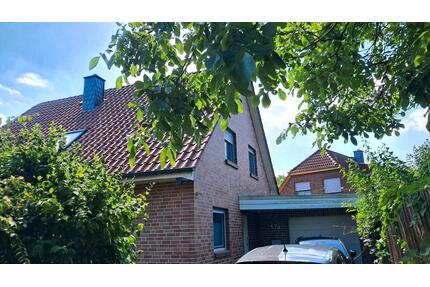 Einfamilienhaus mit Garage in Burgwedel Wettmar