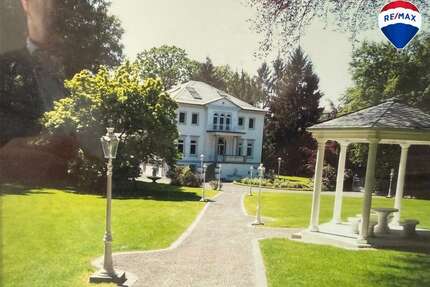 Haus zum Kaufen in Löhne 2.500.000,00 € 700 m²