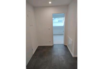 Wohnung zurmieten - 870,00&nbsp;EUR Kaltmiete, ca.&nbsp; 57,00&nbsp;m&sup2; in Frickenhausen (PLZ: 72636)