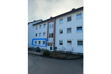 3-Zimmer-Eigentumswohnung mit Balkon und Stellplatz - Halle