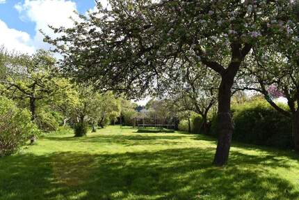 Baugrundstück mit vielen Optionen (Tiny House, Mehrfamilienhaus etc.) zu verkaufen! - Uetersen