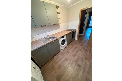 BEZUGSFERTIGE schöne 3-Raum Wohnung mit Küchenübernahme - Bad Salzungen