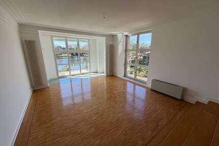 Wohnung zum Mieten in Hamburg 4.472,78 € 198.79 m²