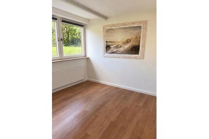 Gewerberaumfläche 10 qm - 600,00&nbsp;EUR Kaltmiete, ca.&nbsp; 10,00&nbsp;m&sup2; in Neuried (PLZ: 82061)