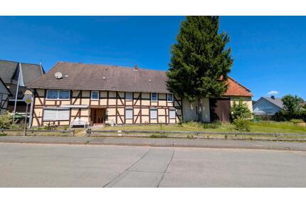 Provisionsfrei ! Fachwerk-Anwesen mit Scheune in Liebenau OT