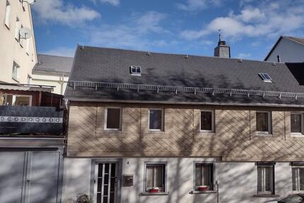 Kleines Haus - 90.000,00&nbsp;EUR Kaufpreis, ca.&nbsp; 100,00&nbsp;m&sup2; in Gefell (PLZ: 07926)