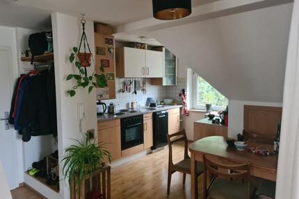 Helle 2 Zimmerwohnung in Neu-Ulm Stadtmitte zu vermieten.