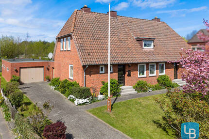 Zwischen Ostsee und Zukunft - Einfamilienhaus mit Einliegerwohnung - Schönberg