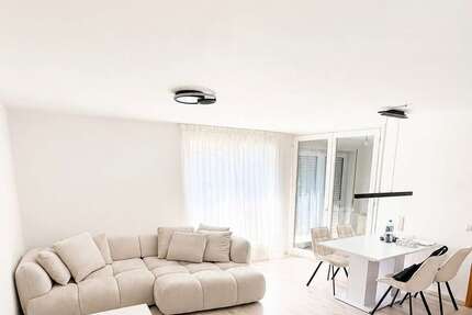 Wohnung zum Kaufen in Weinstadt 239.000,00 € 58.18 m²