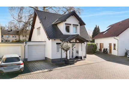 Familientraum in Alt-Hürth - zeitloses Einfamilienhaus mit großzügigem Garten in ruhiger Lage