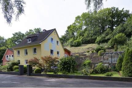 Charmantes Einfamilienhaus mit Diemelblick in Trendelburg-großzügig, gepflegt und viel Potenzial