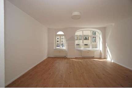 Wohnung zum Mieten in Zwickau 444,00 € 72.78 m²