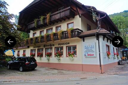 Grundstück mit HotelGästehaus, 9 Garagen….. - Elzach