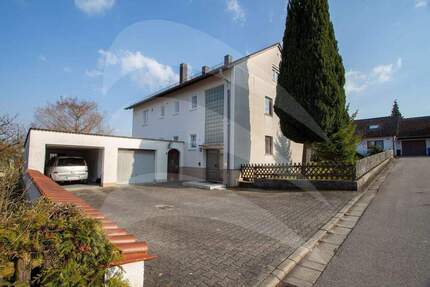 Investmentchance: 3 Wohneinheiten plus zusätzliches Baugrundstück - Mallersdorf-Pfaffenberg