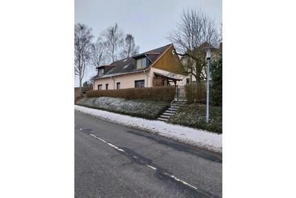 Haus mit 2 Wohneinheiten - 290.000,00&nbsp;EUR Kaufpreis, ca.&nbsp; 200,00&nbsp;m&sup2; in Bützow (PLZ: 18246)