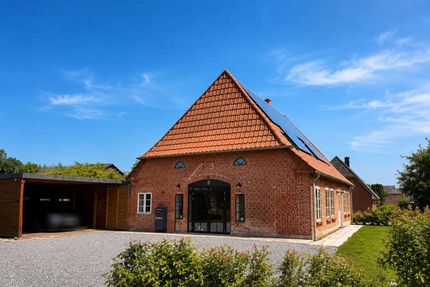 Haus zum Kaufen in Damendorf 795.000,00 € 225 m²