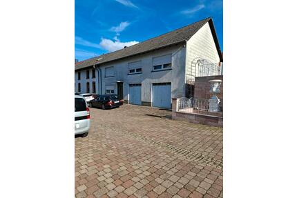 Einfamilienhaus - 99.000,00&nbsp;EUR Kaufpreis, ca.&nbsp; 110,00&nbsp;m&sup2; in Überherrn (PLZ: 66802)