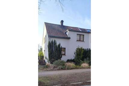 Nähe Katzenbusch! Doppelhaushälfte in naturnaher, ruhiger Lage von Herten