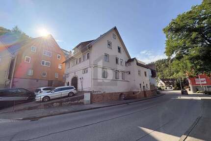 Haus zum Kaufen in Wildberg 380.000,00 € 249 m²