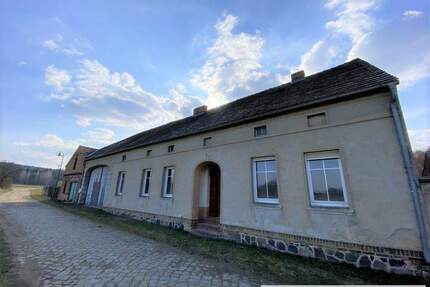 Idyllischer Vierseitenhof mit Scheune, Stallungen und großem Grünland - Dahmetal Wildau-Wentdorf