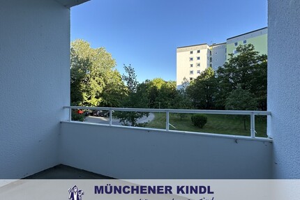 ***München-Forstenried: Bezugsfreie 3-Zimmer-Wohnung in gefragter Lage***