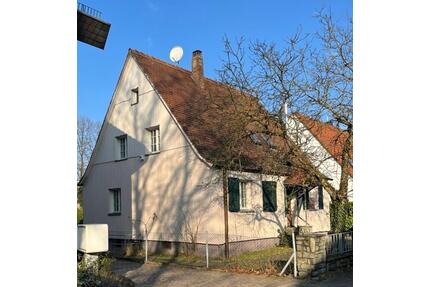 Neu-Isenburg-Süd, 2-Familienhaus auf 727 m² Grundstück, 790.000 € - Langen (Hessen)