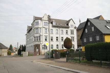 Wohnung zum Mieten in Hartmannsdorf 338,00 € 52 m²