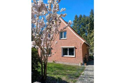 Einfamilienhaus in Traumlage - 425.000,00&nbsp;EUR Kaufpreis, ca.&nbsp; 96,00&nbsp;m&sup2; in Büchen (PLZ: 21514)