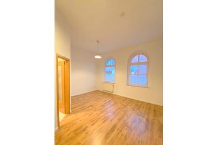 1-Zimmer Wohnung, Uni nah, ruhig - Halle (Saale)