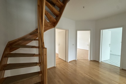 Attraktive DG-Maisonettewohnung in Gera Untermhaus nahe dem Küchengarten und Hofwiesenpark!