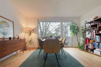 Wohnung zum Mieten in Frankfurt 1.200,00 € 70 m²