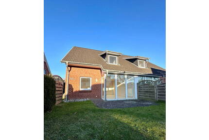 Gepflegte Doppelhaushälfte in Busdorf zu verkaufen.