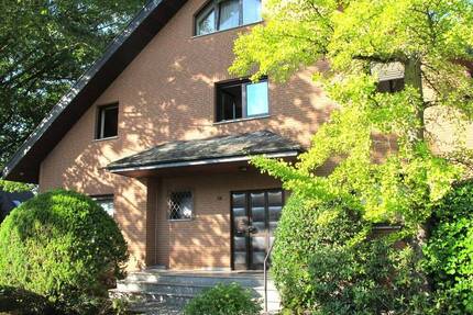 Einfamilienhaus mit integrierter Einliegerwohnung für die große Familie! - Kriftel