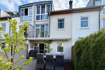 Haus zum Kaufen in Wuppertal, Ronsdorf 429.000,00 € 135 m²