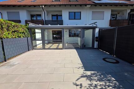 Kissing: Reihenhaus, 6 Zimmer & Wintergarten – provisionsfrei