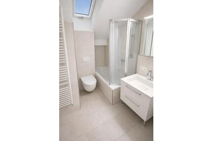 Attraktive 2-Zimmer Dachgeschosswohnung - Garmisch-Partenkirchen Breitenau