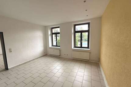 Wohnung zum Mieten in Reichenbach, Vogtl 330,00 € 70 m²