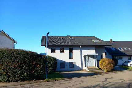 Haus zum Kaufen in Waldbronn 590.000,00 € 189 m²