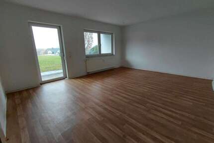 Wohnung zum Mieten in Gersdorf 300,00 € 52 m²