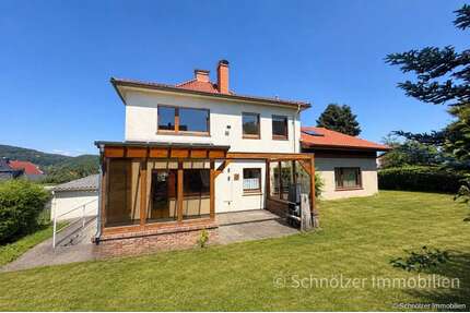 Haus zum Kaufen in Vlotho 235.000,00 € 231 m²