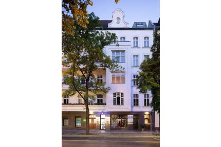 INVEST | 4-Zimmer-Altbauwohnung in Charlottenburg - nahe dem Walter-Benjamin-Platz! - vermietet! - Berlin