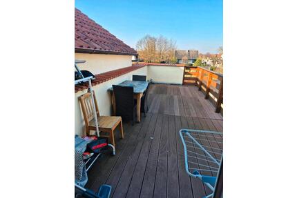 2 Zimmer Dachgeschoss Wohnung - 800,00&nbsp;EUR Kaltmiete, ca.&nbsp; 70,00&nbsp;m&sup2; in Beindersheim (PLZ: 67259)