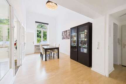 Wohnung zum Kaufen in Wiesbaden 250.000,00 € 43 m²