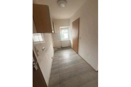 1 Zimmer Küche Badezimmer - 500,00&nbsp;EUR Kaltmiete, ca.&nbsp; 30,00&nbsp;m&sup2; in Völklingen (PLZ: 66333)
