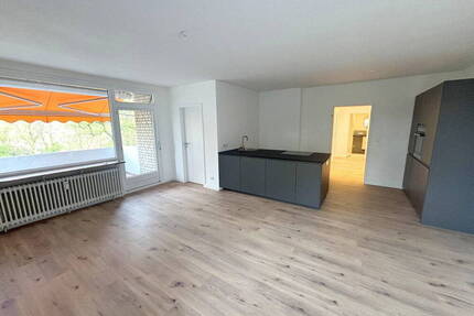 Fußläufig zum Alsterlauf, Erstbezug nach Sanierung, Gäste WC, inkl. TG-Stellplatz, ohne Courtage - Hamburg Hummelsbüttel