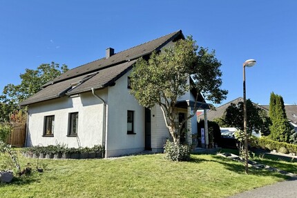 HORN IMMOBILIEN++ Neubrandenburg, tolles Architektenhaus mit 5 Zimmern, EBK, Keller und Carport