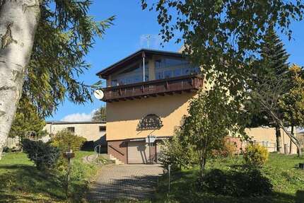 Wohnung zum Kaufen in Crottendorf 159.000,00 € 161 m²