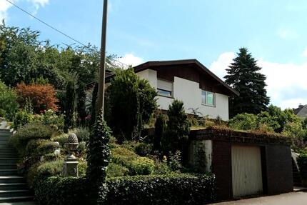 Bungalow in ruhiger Lage - 230.000,00&nbsp;EUR Kaufpreis, ca.&nbsp; 150,00&nbsp;m&sup2; in Ruppertsweiler (PLZ: 66957)