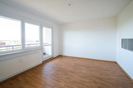 Familienwohnung mit Weitblick. - 535,00&nbsp;EUR Kaltmiete, ca.&nbsp; 76,27&nbsp;m&sup2; in Prenzlau (PLZ: 17291)