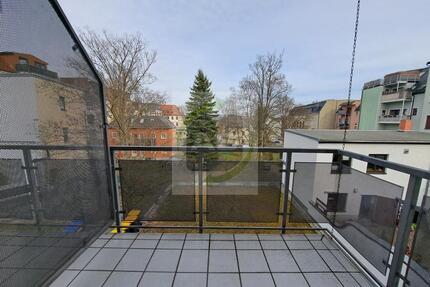 Platzprobleme? Hier nicht! - 380,00&nbsp;EUR Kaltmiete, ca.&nbsp; 69,00&nbsp;m&sup2; in Zwickau (PLZ: 08056)